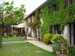 chambres d'h�tes th�venon montbrison forez loire